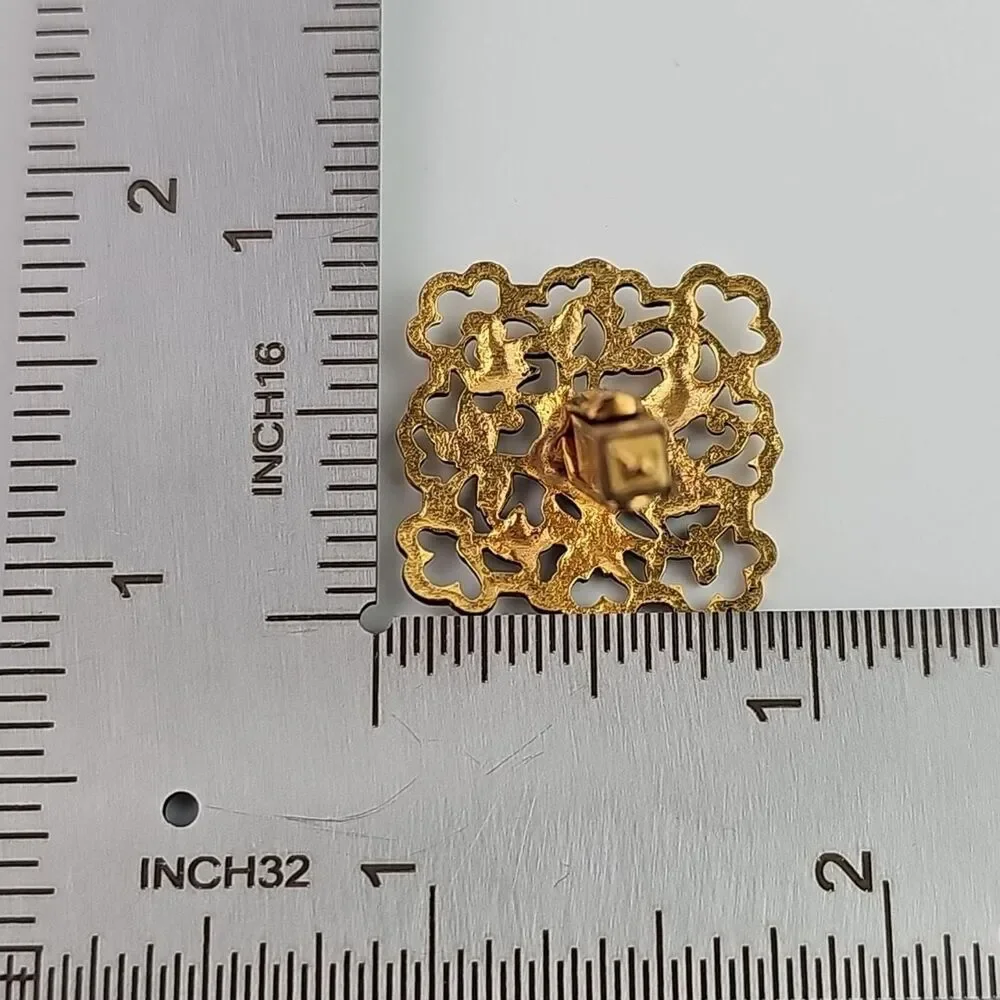 Vintage Cufflinks Gold Tone Filigree Black Foil Red Etched Ovals Unisex 4 Sets
